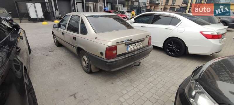 Седан Opel Vectra 1990 в Каменском