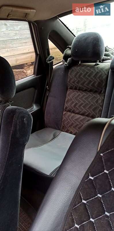 Седан Opel Vectra 1992 в Сумах фото 2 Седан Opel Vectra 1992 в Сумах