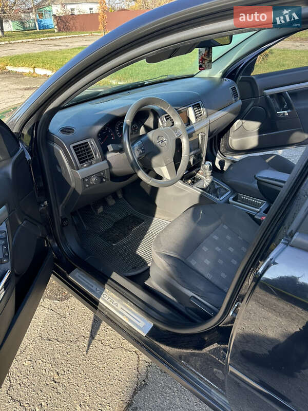 Седан Opel Vectra 2006 в Умани фото 6 Седан Opel Vectra 2006 в Умани