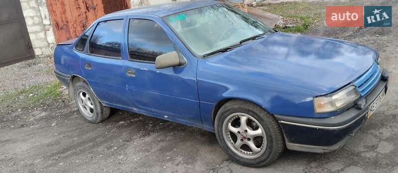 Седан Opel Vectra 1990 в Дніпрі фото Седан Opel Vectra 1990 в Дніпрі