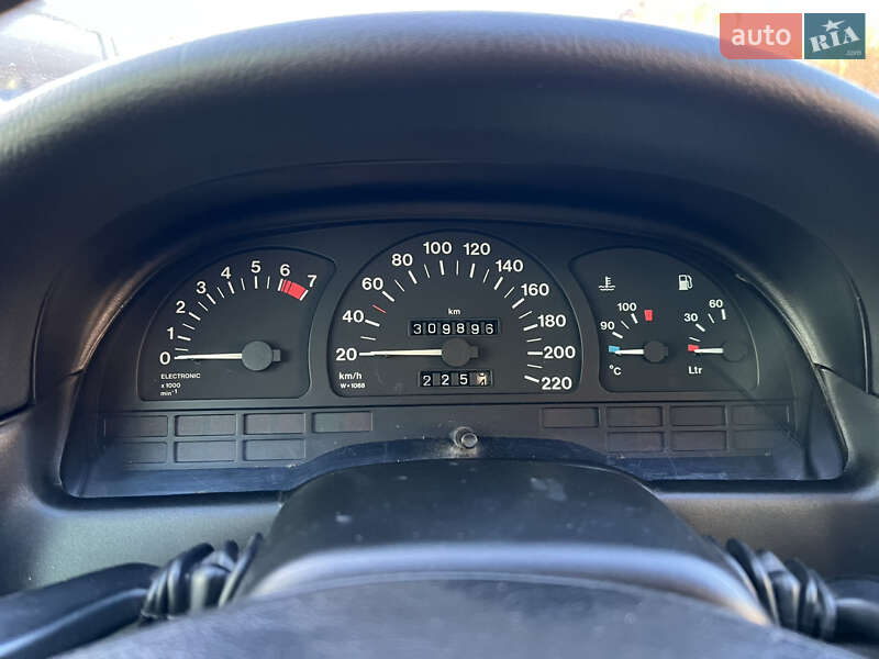 Ліфтбек Opel Vectra 1995 в Івано-Франківську фото 30 Ліфтбек Opel Vectra 1995 в Івано-Франківську