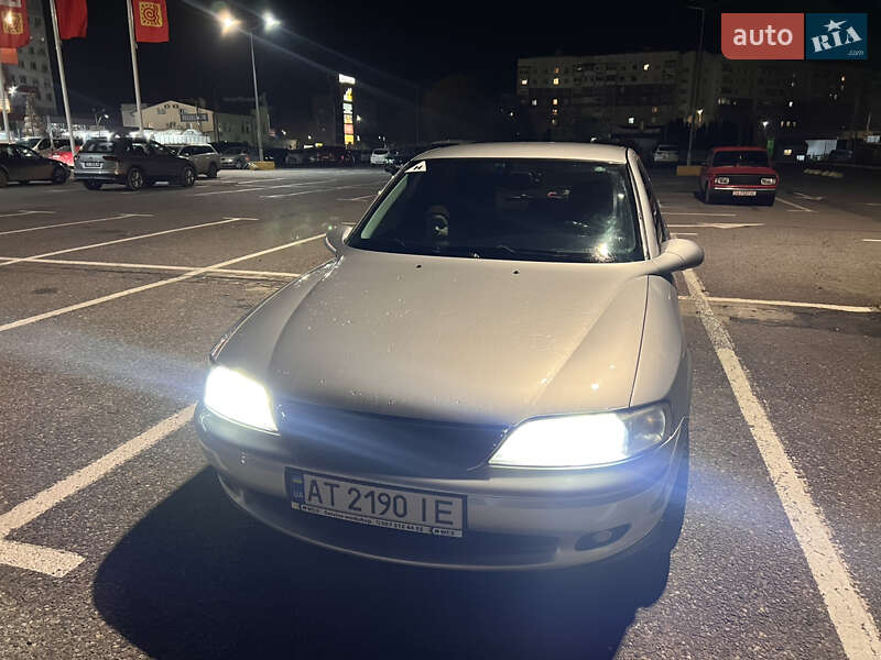 Седан Opel Vectra 2001 в Черновцах фото 6 Седан Opel Vectra 2001 в Черновцах