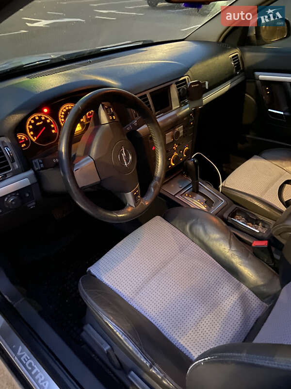 Седан Opel Vectra 2007 в Киеве фото 9 Седан Opel Vectra 2007 в Киеве