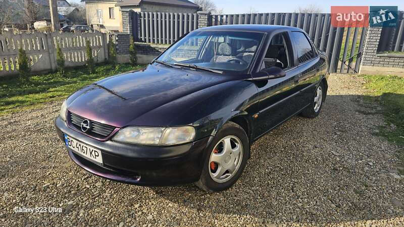 Седан Opel Vectra 1997 в Стрые