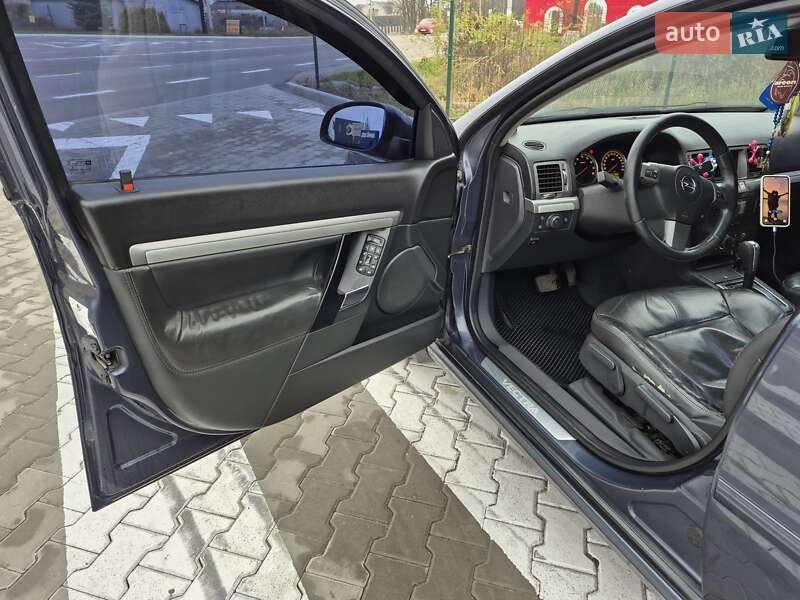 Седан Opel Vectra 2007 в Киеве