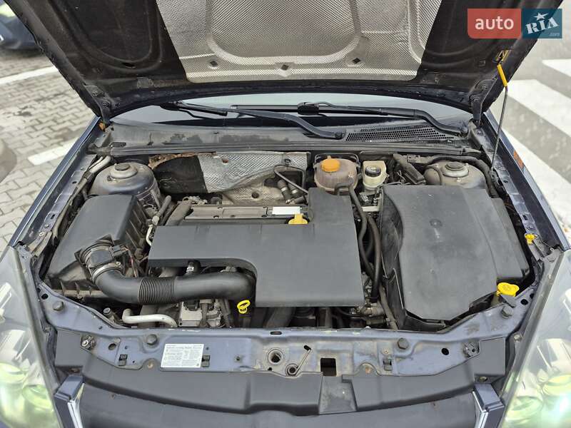 Седан Opel Vectra 2007 в Киеве