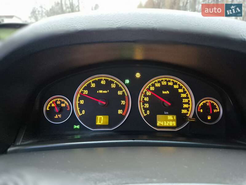 Седан Opel Vectra 2007 в Киеве