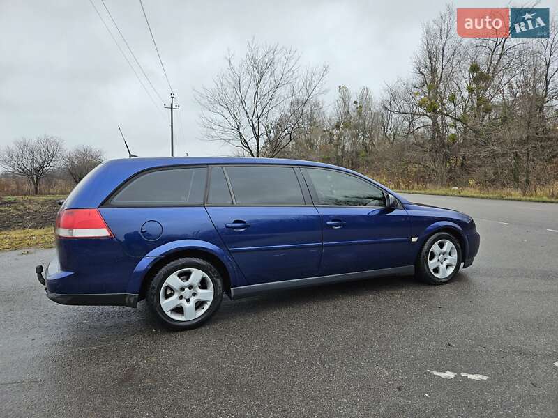 Универсал Opel Vectra 2003 в Обухове фото 12 Универсал Opel Vectra 2003 в Обухове