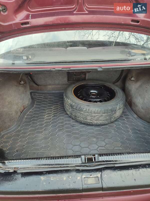 Седан Opel Vectra 1991 в Кам'янець-Подільському