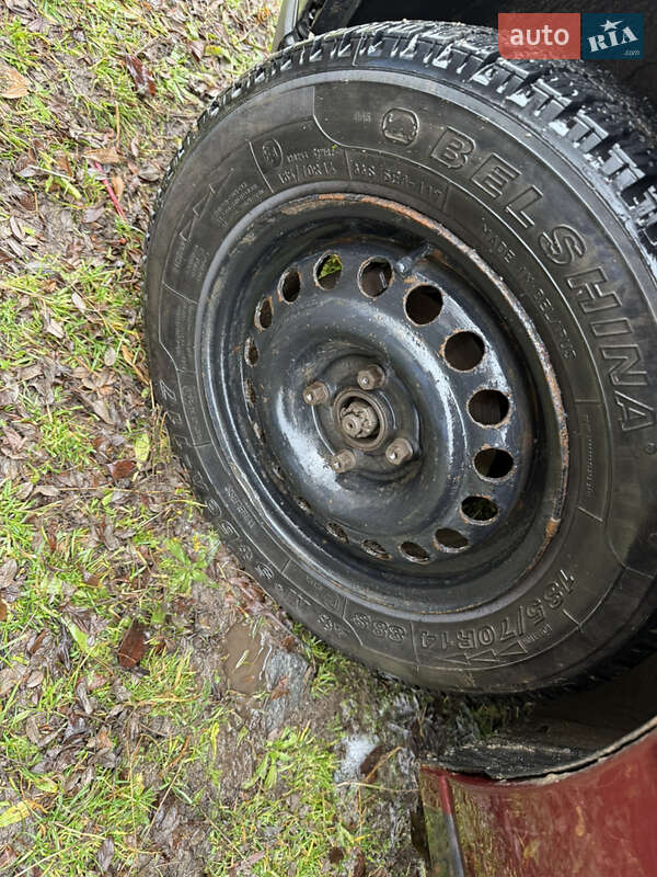 Седан Opel Vectra 1991 в Черном Острове