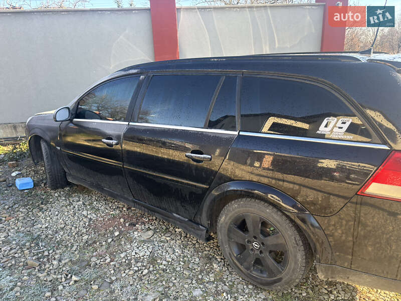 Универсал Opel Vectra 2004 в Ивано-Франковске фото 2 Универсал Opel Vectra 2004 в Ивано-Франковске