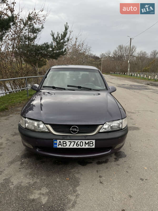Седан Opel Vectra 1997 в Вінниці фото Седан Opel Vectra 1997 в Вінниці