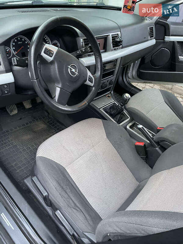 Лифтбек Opel Vectra 2004 в Хмельницком фото 9 Лифтбек Opel Vectra 2004 в Хмельницком