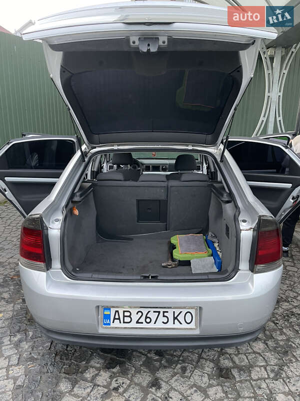 Лифтбек Opel Vectra 2004 в Хмельницком фото 17 Лифтбек Opel Vectra 2004 в Хмельницком