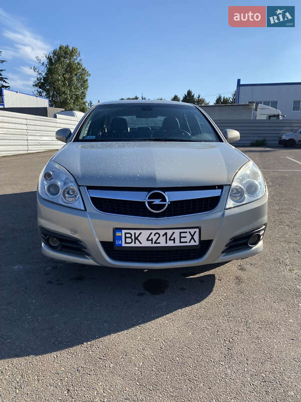 Лифтбек Opel Vectra 2008 в Ровно