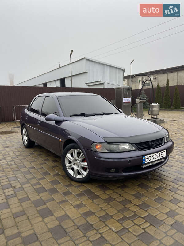 Седан Opel Vectra 1997 в Тернополі