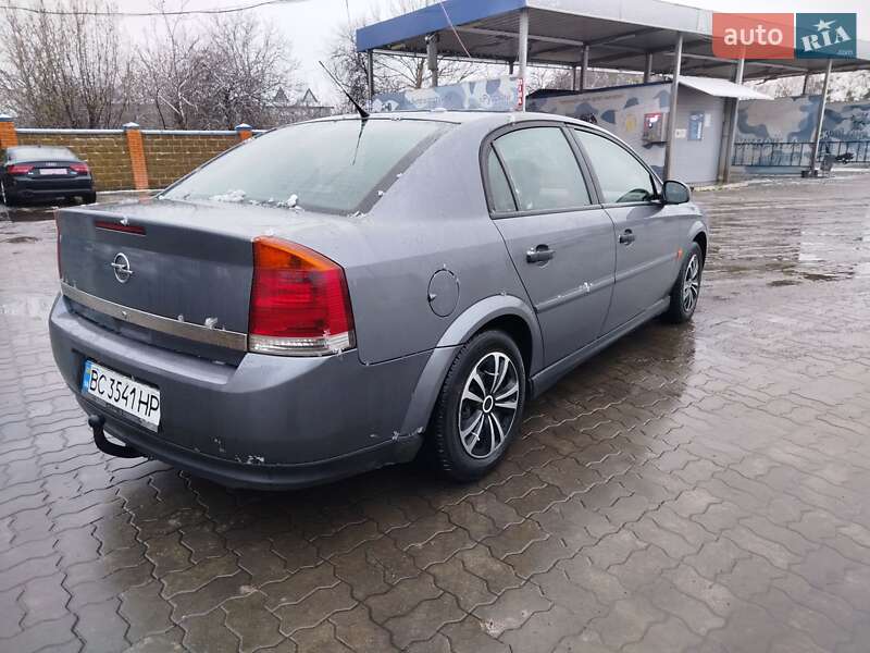 Седан Opel Vectra 2003 в Володимирі