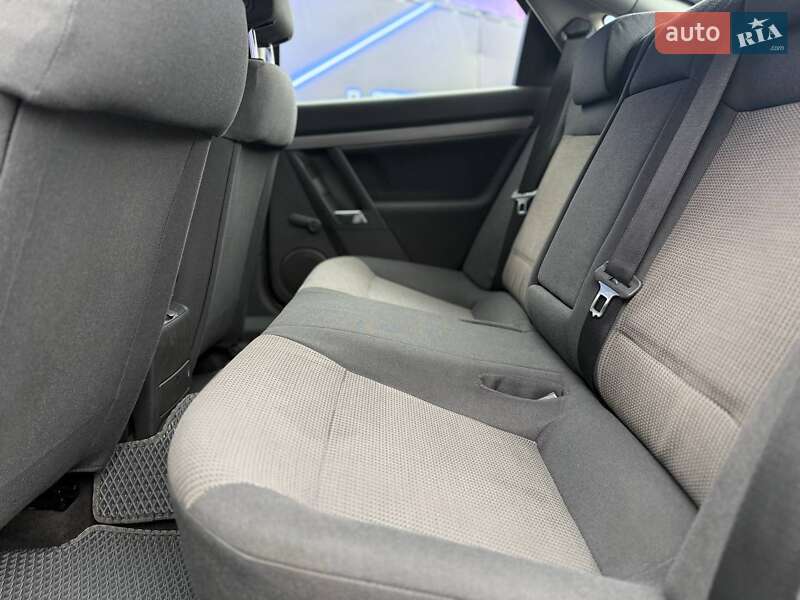 Лифтбек Opel Vectra 2005 в Запорожье