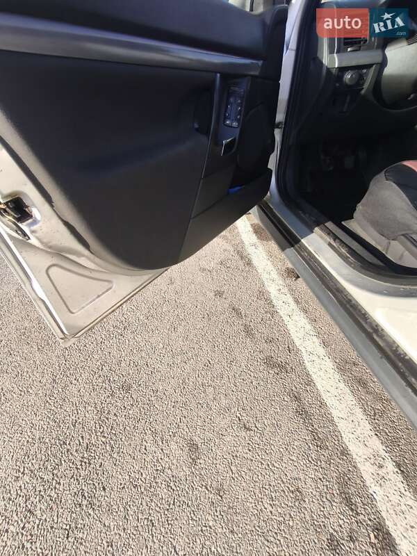 Седан Opel Vectra 2003 в Дніпрі