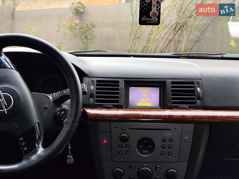 Седан Opel Vectra 2002 в Бердичеві