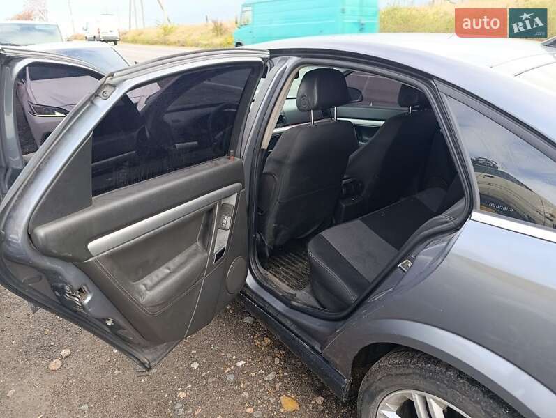 Универсал Opel Vectra 2003 в Киеве