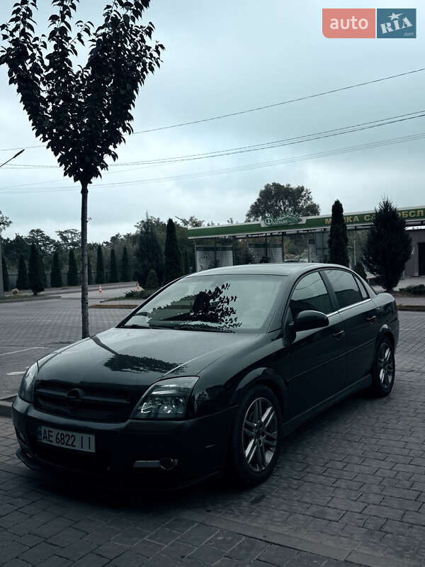 Седан Opel Vectra 2003 в Івано-Франківську