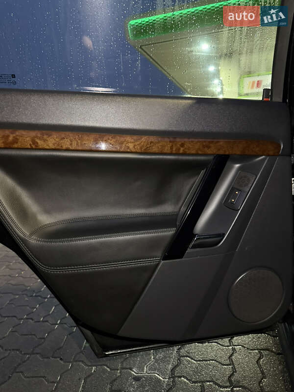 Седан Opel Vectra 2003 в Івано-Франківську