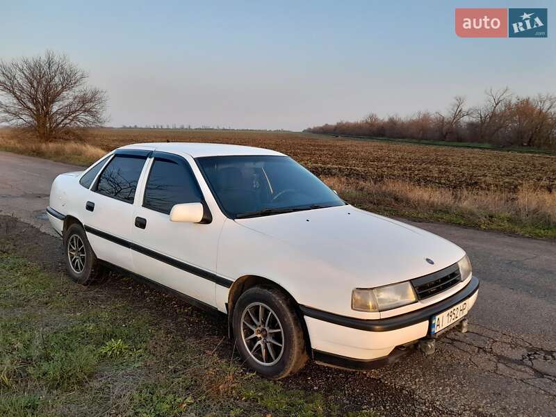 Седан Opel Vectra 1992 в Арбузинке