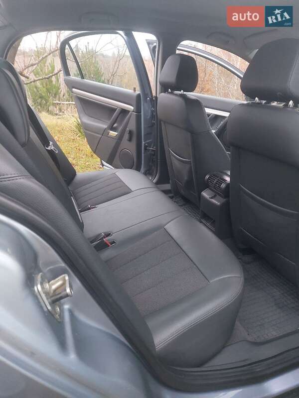 Седан Opel Vectra 2008 в Києві фото 7 Седан Opel Vectra 2008 в Києві