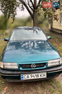 Седан Opel Vectra 1995 в Умани