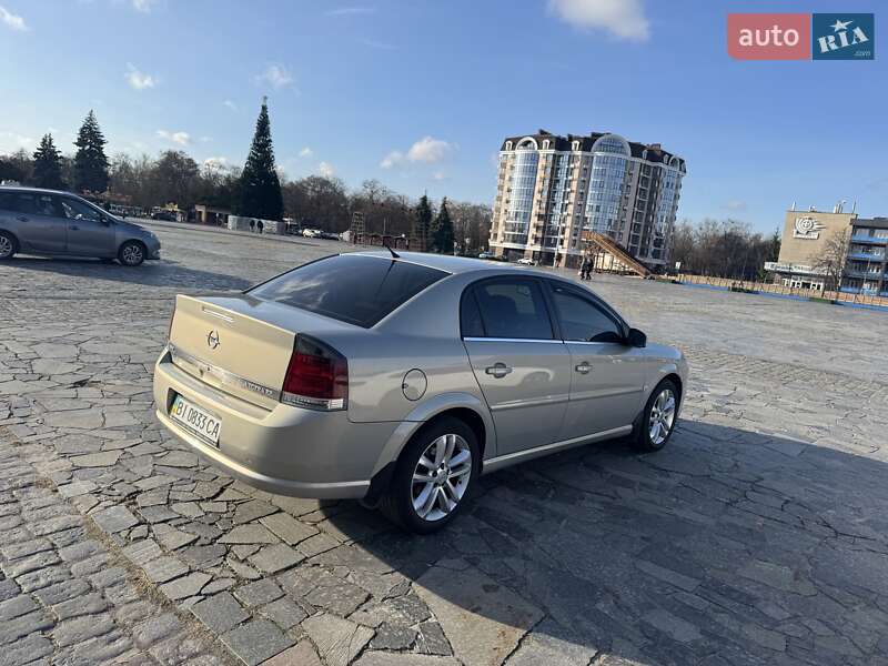 Седан Opel Vectra 2008 в Горішніх Плавнях