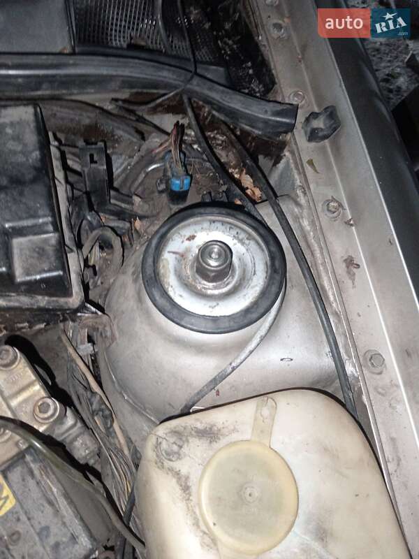 Седан Opel Vectra 1990 в Лубнах фото 2 Седан Opel Vectra 1990 в Лубнах