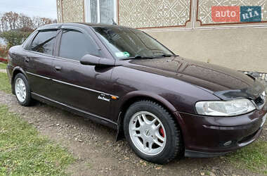 Седан Opel Vectra 2000 в Чернівцях