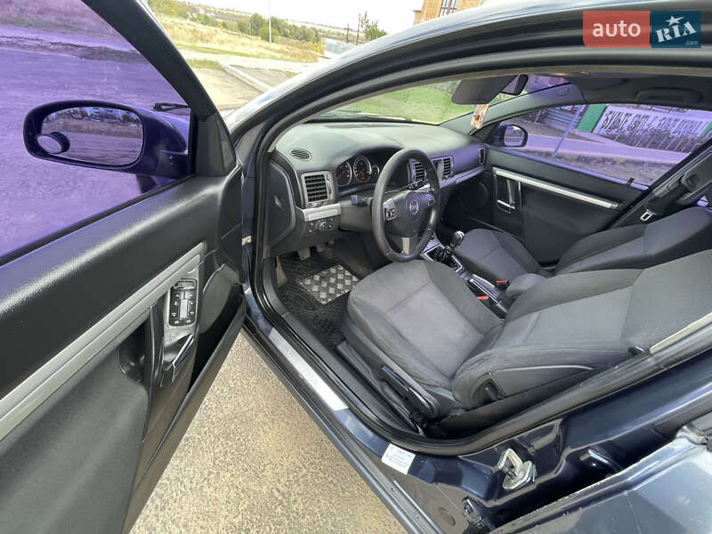 Седан Opel Vectra 2007 в Миколаєві