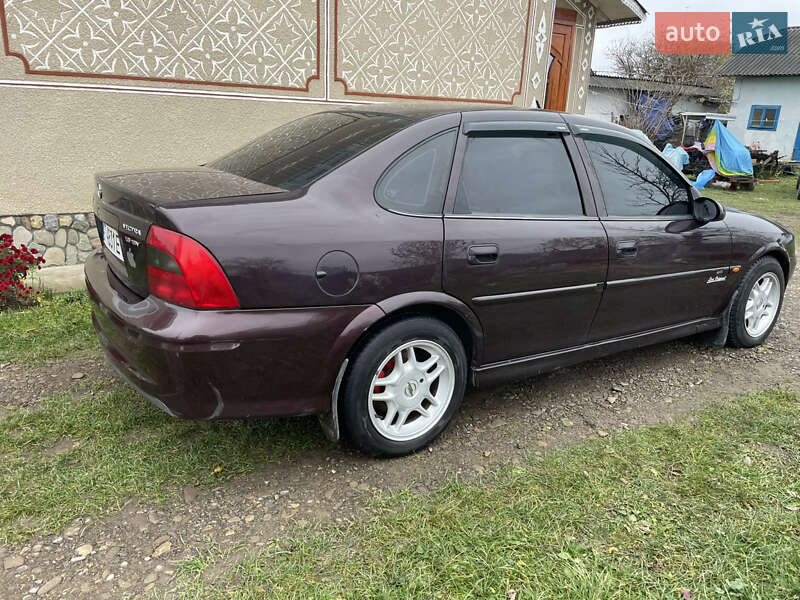 Седан Opel Vectra 2000 в Чернівцях
