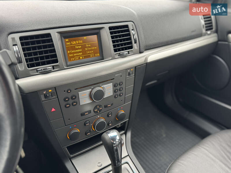 Седан Opel Vectra 2008 в Луцьку