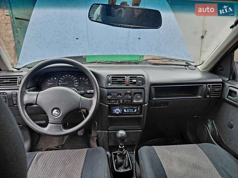 Ліфтбек Opel Vectra 1991 в Білій Церкві