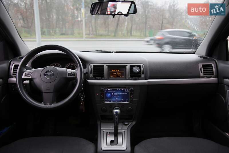 Седан Opel Vectra 2006 в Харкові