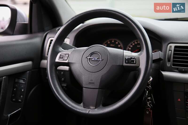 Седан Opel Vectra 2006 в Харкові