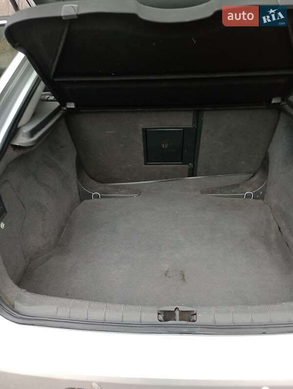 Ліфтбек Opel Vectra 2003 в Лебедині