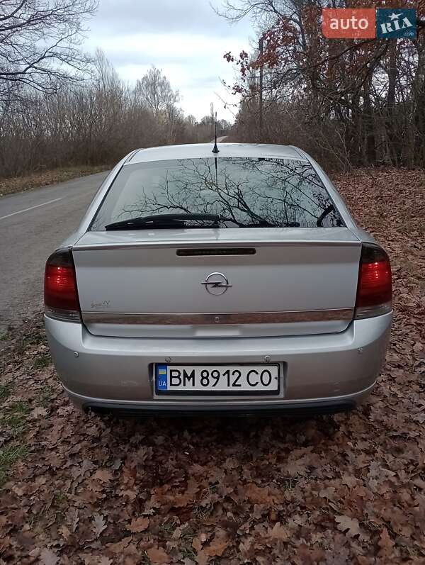Ліфтбек Opel Vectra 2003 в Лебедині