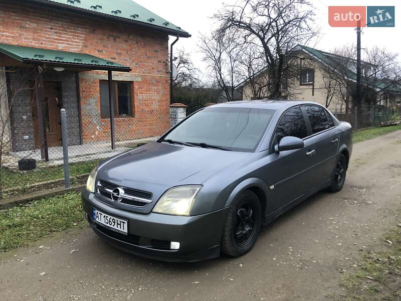 Седан Opel Vectra 2005 в Калуші