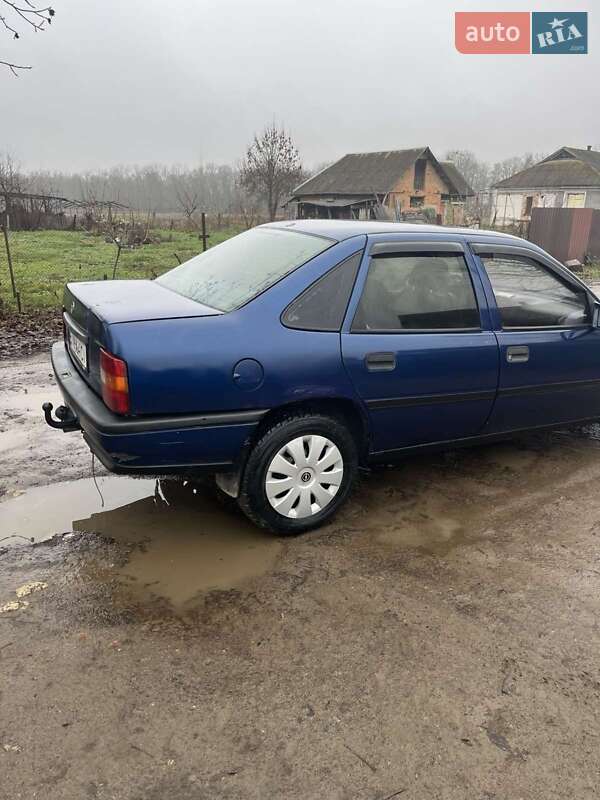 Седан Opel Vectra 1993 в Немирові фото 3 Седан Opel Vectra 1993 в Немирові
