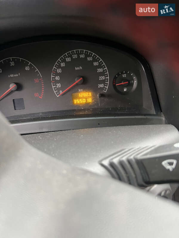 Седан Opel Vectra 2003 в Звягелі фото 14 Седан Opel Vectra 2003 в Звягелі