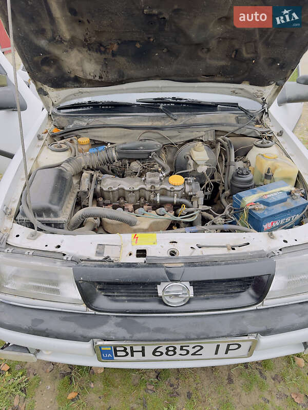 Седан Opel Vectra 1995 в Болграде фото 22 Седан Opel Vectra 1995 в Болграде