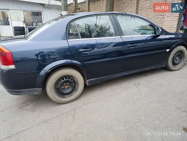 Седан Opel Vectra 2002 в Одесі