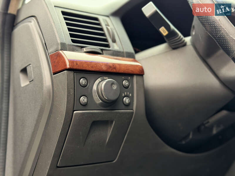 Седан Opel Vectra 2002 в Чернівцях