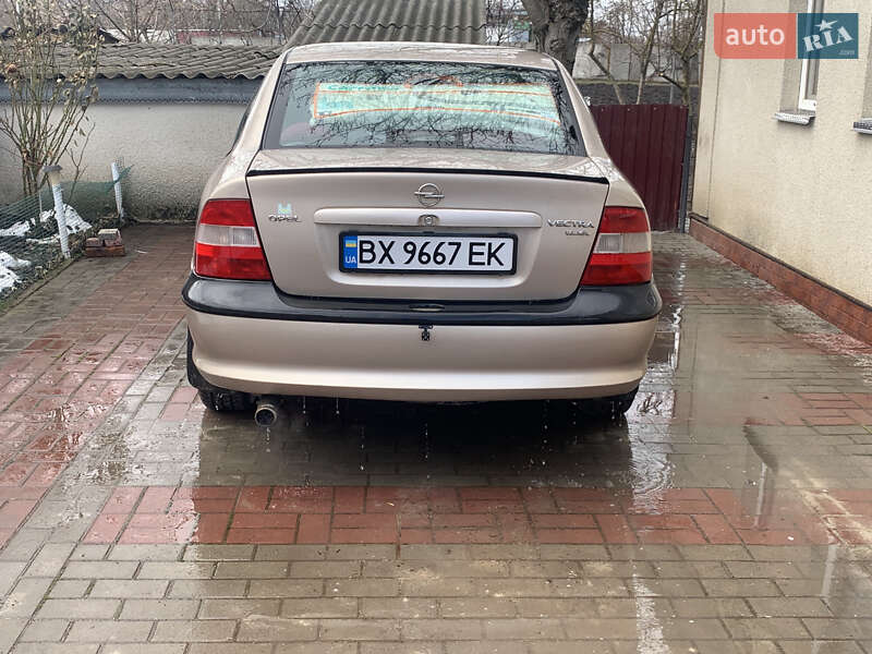 Седан Opel Vectra 1998 в Хмельницькому