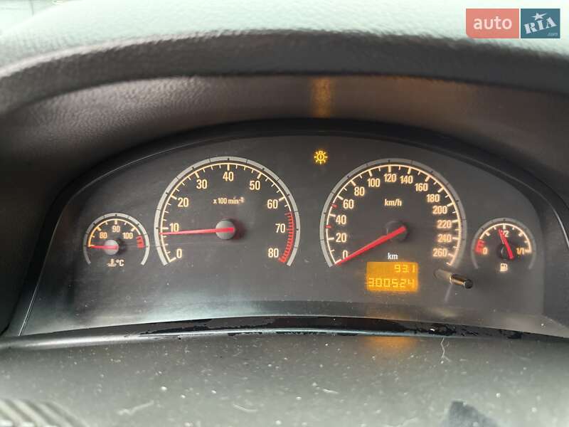 Седан Opel Vectra 2006 в Кропивницькому фото 22 Седан Opel Vectra 2006 в Кропивницькому