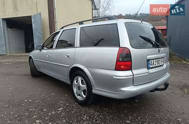 Універсал Opel Vectra 1999 в Могилів-Подільському